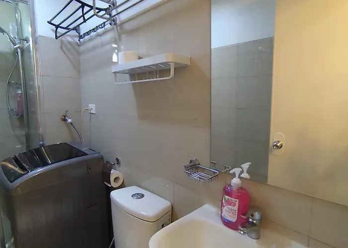 Aya's Place Two Bedrooms Near Moa Apartment Manila