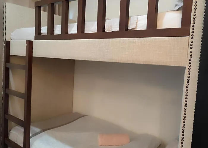 Aya's Place Two Bedrooms Near Moa Apartment *
